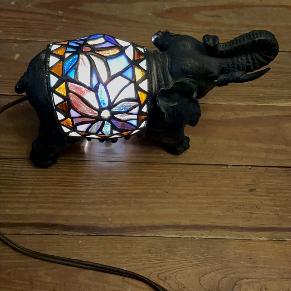 Stained Glass Elephant Lamp - Multicolor